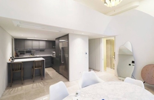 Hwayang-dong Apartamento | Raum Penthouse - Luxury 2-Bedroom Penthouse in fabulous Seoul with a great view!