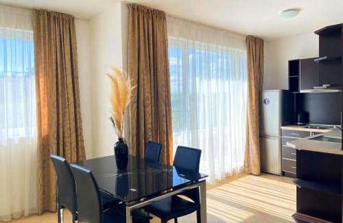Ravda Apartamento | Ravda Family Resort. Park&Sea
