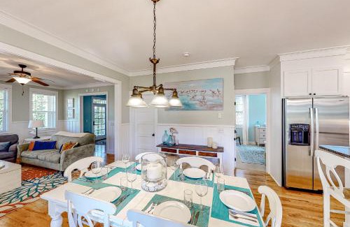 Nelscott Casa | Raven's Hideaway