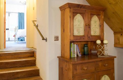 Haverfordwest Casa | Ravens Roost