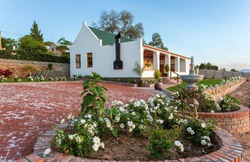 Oudtshoorn Casa | Ravenscliff White House