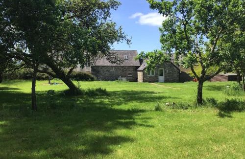 Pentrefelin Otro | Ravenscroft Retreats Glamping