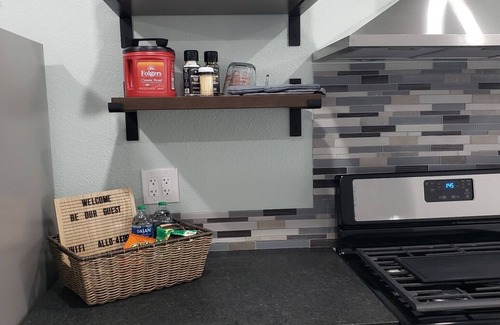 Scottsbluff Casa | Ravishing 2 bedroom 1 bath Hot Tub BBQ and Fire Pit