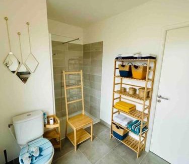 Balaruc-les-Bains Apartamento | RAVISSANT T2 AVEC VUE MAGIQUE SUR L'ETANG DE THAU