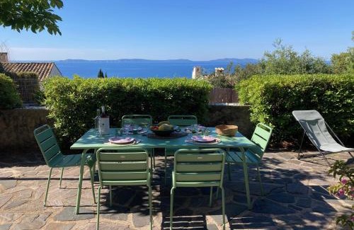 Le Rayol Apartamento | Rayol vue mer jardin plage à pied - St-Tropez 25km