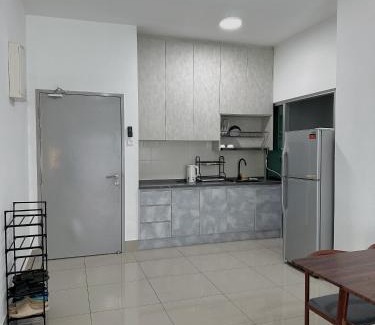 Salak South Apartamento | Razak City Residences