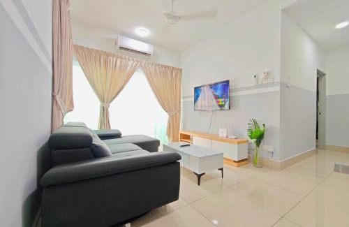 Bandar Tun Razak Apartamento | Razak City Residence at Sungai Besi, Kuala Lumpur by Liberty Homes
