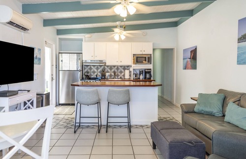 Key Colony Beach Casa | Razz's Retreat at KCB!