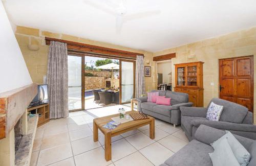 Ggantija Casa | Razzett Luna Holiday Home