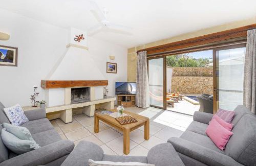 Ggantija Casa | Razzett Luna Holiday Home