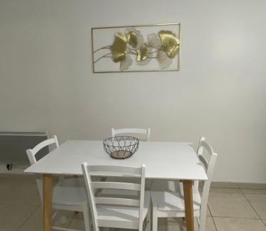 Sainte-Marthe Apartamento | RB Home
