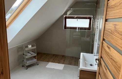 Hnusta Casa | Reštaurácia Koliba