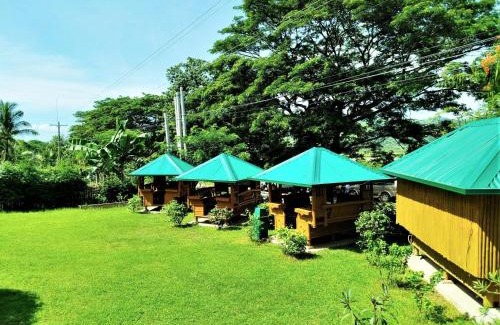 Gabaldon Complejo | Rea's Bamboo Resort