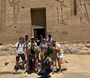 Aswan Cama Y Desayuno | Reagan House