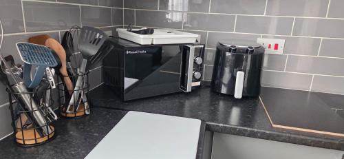 Warwick Apartamento | Reardon Apartment Warwick - Sleeps 5 - Parking & Wifi