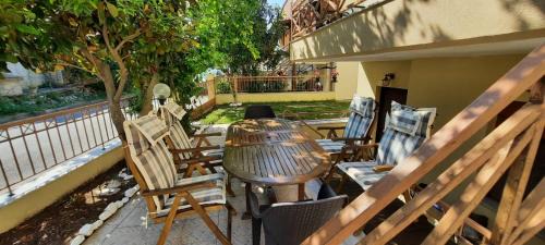 Stavros Casa | Rea’s house