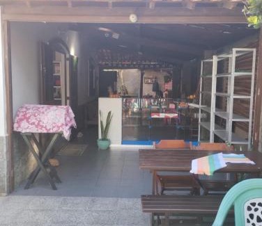 Taio Casa | Recanto da Árvore Suítes e Café