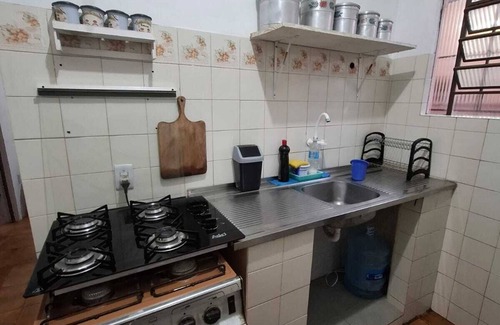 Tamoios Casa | Recanto da Felicidade - It's a cozy house, with Grandma's style and welcome.