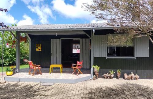 Sao Francisco de Paula Casa | Recanto dos Oliveiras Hospedada por Dick e Clair