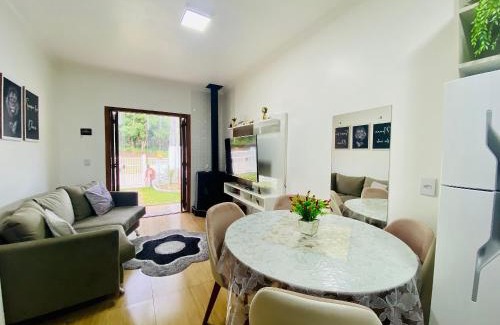 Canela Casa | Recanto dos Sonhos- Lareira, Ar Condicionado,WI Fi, Espaço Gourmet