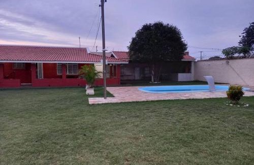 Sao Pedro Casa | Recanto lindo na cidade com piscina e churrasqueira