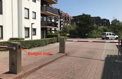 Sint-Idesbald Apartamento | Recent vernieuwd appartement met zeezicht en een gratis parkeerplaats