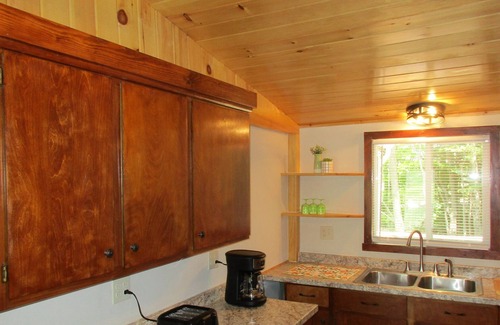 Branchport Cabina | Recently Renovated 3 BR (Jewel) in the Heart of Finger Lakes