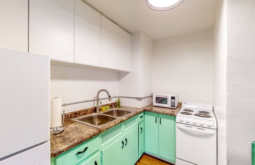 Mishawaka Apartamento | Recently renovated apartment close to everything