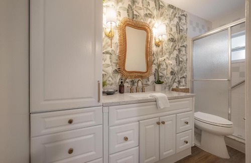 Clearwater Casa | Recently Renovated Clearwater Pool Home!