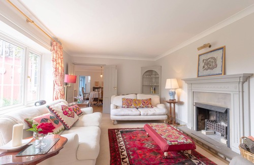 Langham Casa | Recently renovated elegant cottage ,1 mile to the sea ,wonderful walks