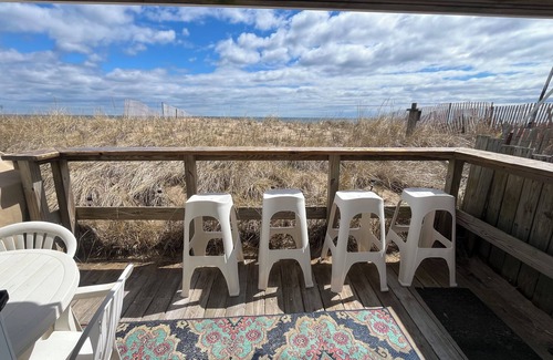 Salisbury Cabaña | Recently renovated Oceanfront 3-bedroom cottage on Salisbury Beach.