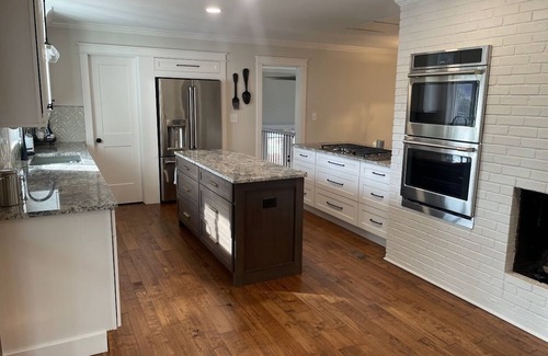 Kernersville Casa | Recently Renovated Home - Furniture Market, HPU, Wake Forest, Greensboro & more!
