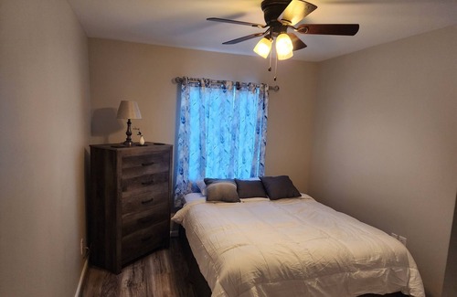 Linglestown Apartamento | Recently updated contemporary getaway. Near Hershey w/ shopping & concerts...