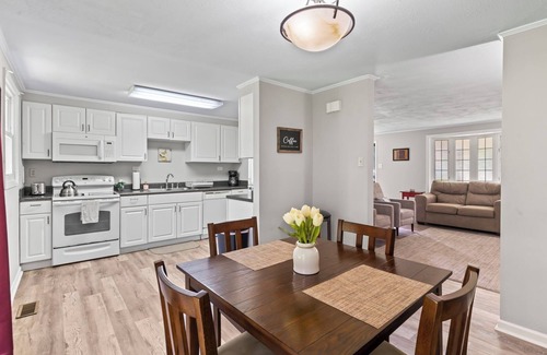Bermuda Casa | Recline at Timberline! Family friendly!