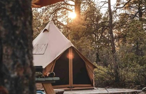 Boncarbo Alquiler De RV | Reconnect with Nature at this Unique Bell Tent in Colorado
