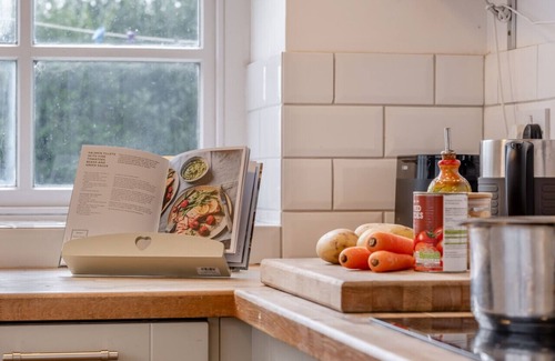 Newport Casa | Rectory Cottage - Brighstone