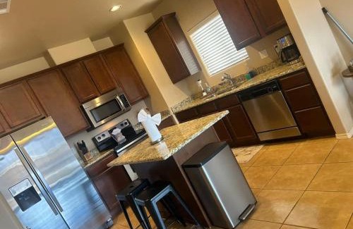 Alamogordo Casa | Red Arroyo Great Neighborhood 4 BD 2BTH
