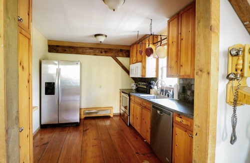 Lexington Casa | Red Barn Catskills Retreat - Near Hunter & Windham