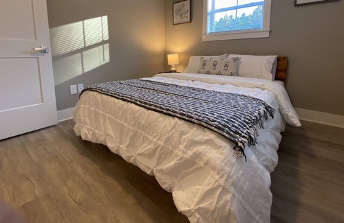 Apison Apartamento | Red Barn Flat A