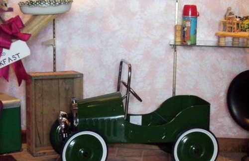 Clarks Summit Cama Y Desayuno | Red Barn Village B&B