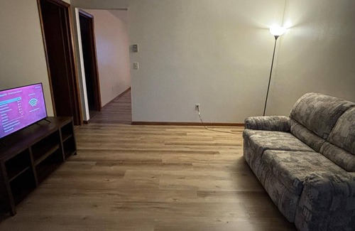 Clarks Summit Apartamento | Red Barn Village: Fully Furnished 2 Bed with Bath