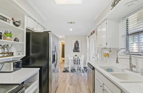 Taylor Casa | Red Brick Farm House