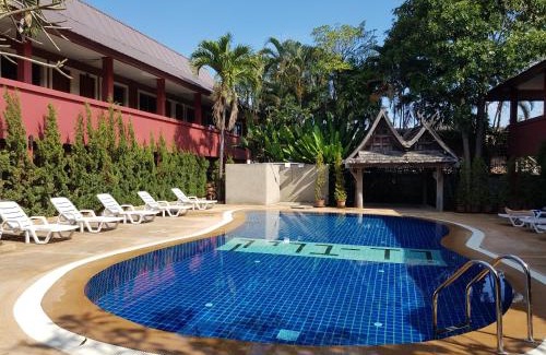 Chang Khlan Hostal | Red Brick