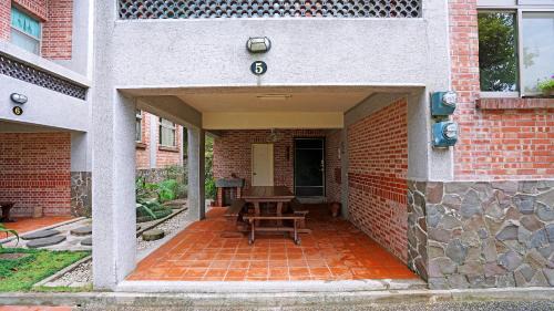 Nanzhuang Cama Y Desayuno | Red Brick Villas
