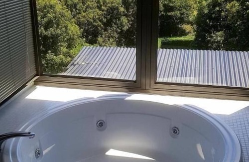 Richmond Cabaña | Red Brier Cottage Accommodation