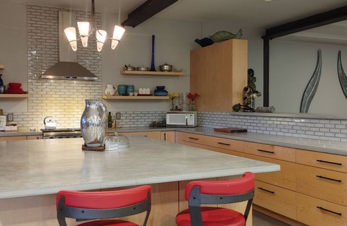 Sunland Estates Casa | Red cabin on the River