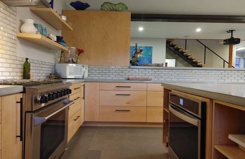 Sunland Estates Casa | Red cabin on the River