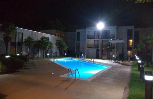 Macon Hotel | Red Carpet Inn-Macon