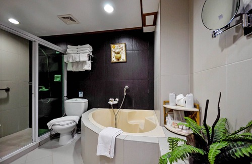 Boracay Island Complejo | Red Coconut Beach Hotel
