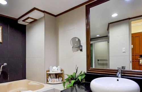 Boracay Island Complejo | Red Coconut Beach Hotel